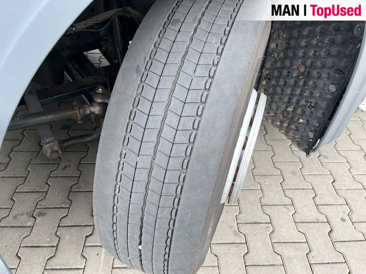 MAN TGX 18.470 4x2 BL SA - Vetopöytäauto: kuva MAN TGX 18.470 4x2 BL SA - Vetopöytäauto MAN TGX 18.470 4x2 BL SA - Vetopöytäauto: kuva MAN TGX 18.470 4x2 BL SA - Vetopöytäauto