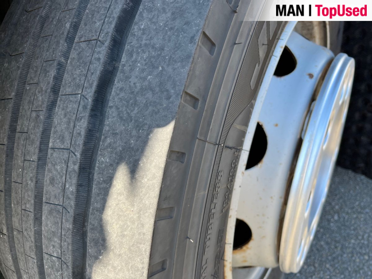 MAN TGX 18.470 4x2 LL SA Euro6 Retarder Klima ZV - Vetopöytäauto: kuva MAN TGX 18.470 4x2 LL SA Euro6 Retarder Klima ZV - Vetopöytäauto MAN TGX 18.470 4x2 LL SA Euro6 Retarder Klima ZV - Vetopöytäauto: kuva MAN TGX 18.470 4x2 LL SA Euro6 Retarder Klima ZV - Vetopöytäauto