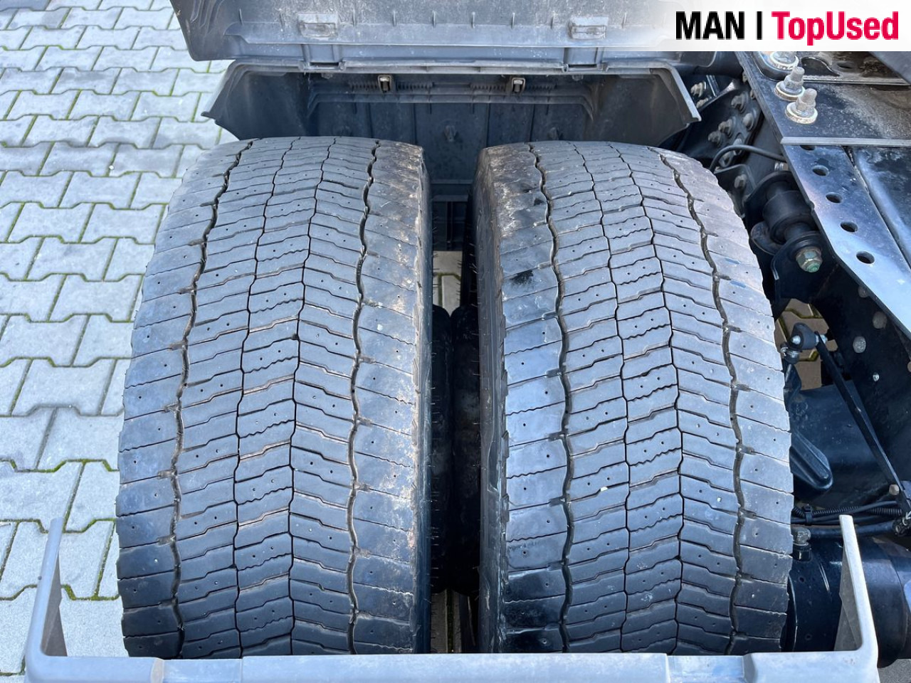 MAN TGX 18.510 4x2 LL SA - Vetopöytäauto: kuva MAN TGX 18.510 4x2 LL SA - Vetopöytäauto MAN TGX 18.510 4x2 LL SA - Vetopöytäauto: kuva MAN TGX 18.510 4x2 LL SA - Vetopöytäauto