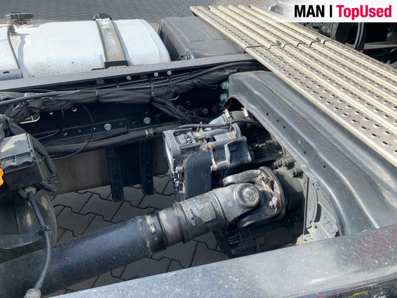 MAN TGX 18.470 4x2 BL SA Euro6 Retarder Klima ZV - Vetopöytäauto: kuva MAN TGX 18.470 4x2 BL SA Euro6 Retarder Klima ZV - Vetopöytäauto MAN TGX 18.470 4x2 BL SA Euro6 Retarder Klima ZV - Vetopöytäauto: kuva MAN TGX 18.470 4x2 BL SA Euro6 Retarder Klima ZV - Vetopöytäauto