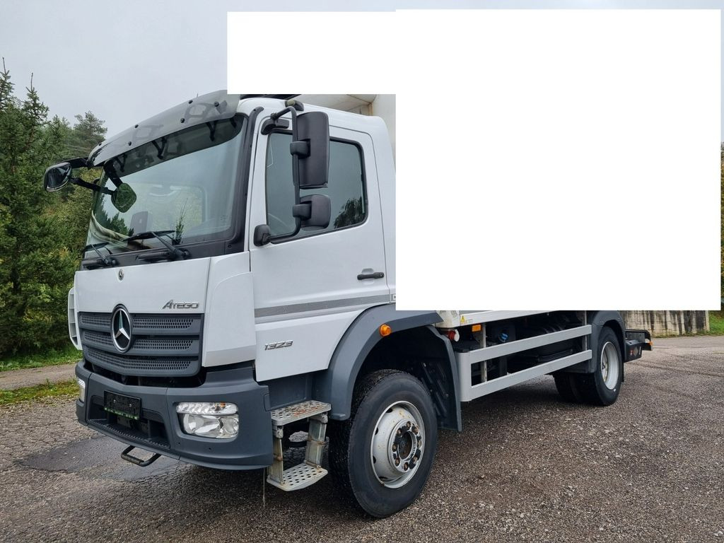 Mercedes-Benz MERCEDES ATEGO 1323 4x4 chassis - Kuorma-auto alusta: kuva Mercedes-Benz MERCEDES ATEGO 1323 4x4 chassis - Kuorma-auto alusta Mercedes-Benz MERCEDES ATEGO 1323 4x4 chassis - Kuorma-auto alusta: kuva Mercedes-Benz MERCEDES ATEGO 1323 4x4 chassis - Kuorma-auto alusta