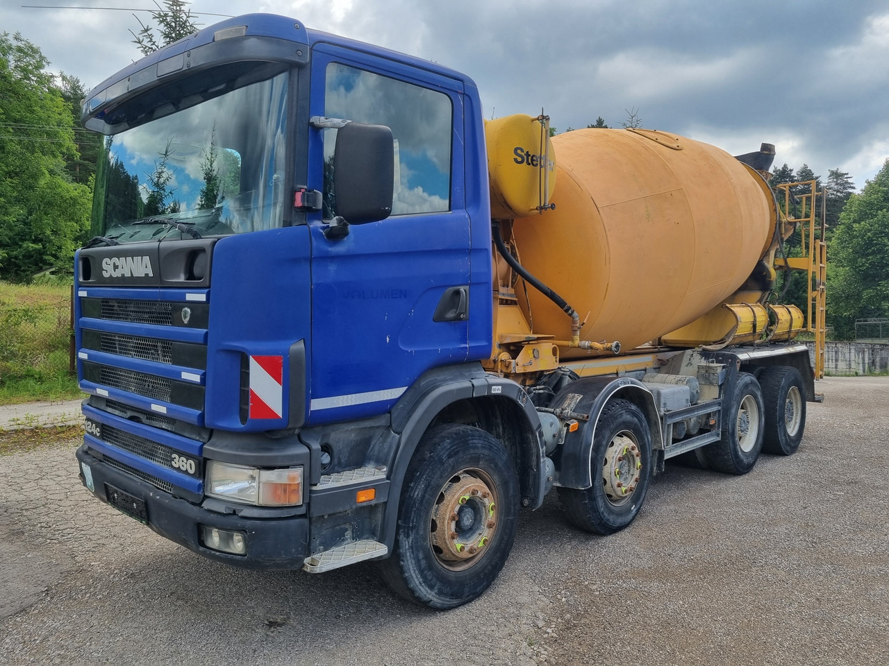 SCANIA R 124 CB8X4HZ 360 mixer - Betoniauto: kuva SCANIA R 124 CB8X4HZ 360 mixer - Betoniauto SCANIA R 124 CB8X4HZ 360 mixer - Betoniauto: kuva SCANIA R 124 CB8X4HZ 360 mixer - Betoniauto