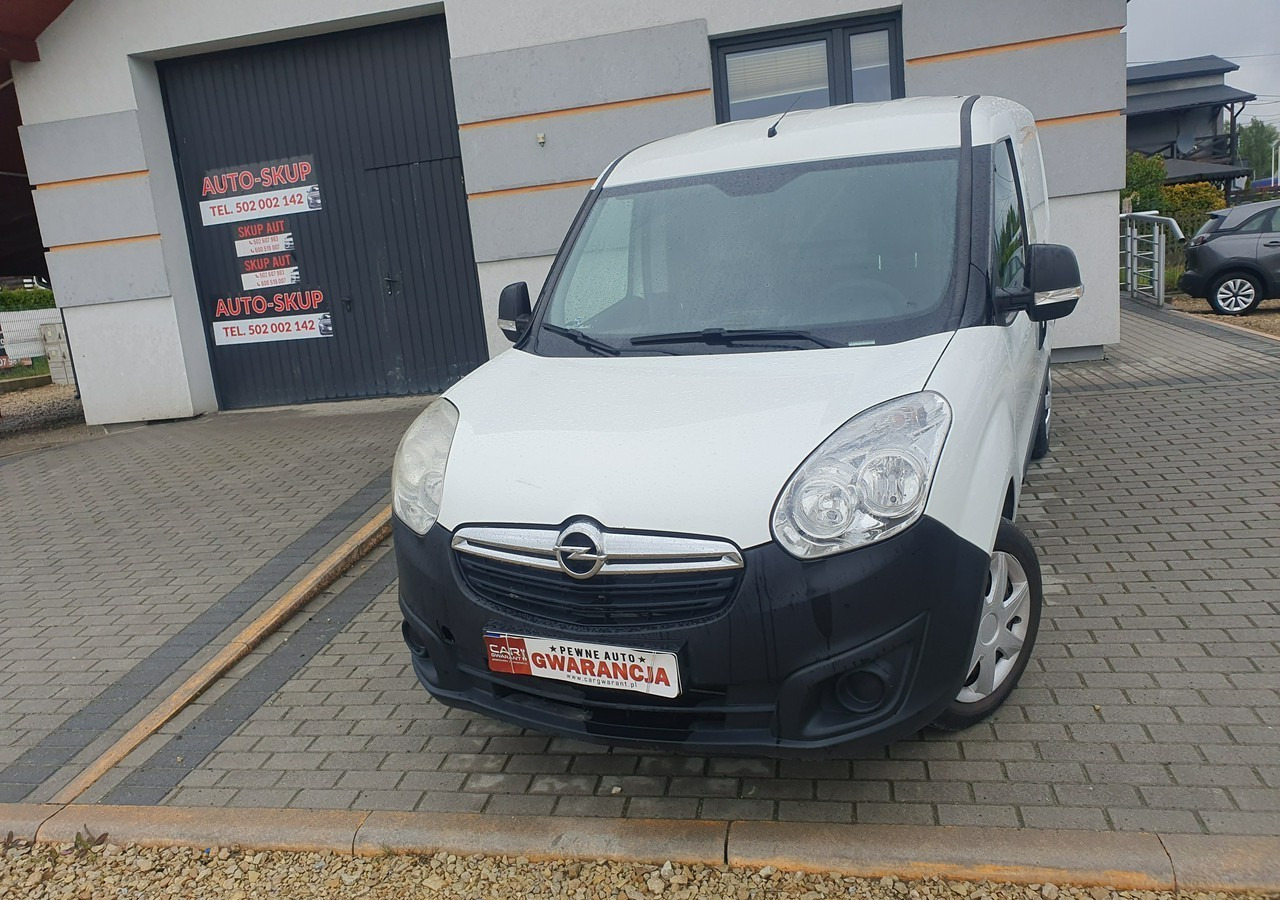 Fiat Doblo Opel Combo 1.4 Benzyna Polski Salon - Pakettiauto: kuva Fiat Doblo Opel Combo 1.4 Benzyna Polski Salon - Pakettiauto Fiat Doblo Opel Combo 1.4 Benzyna Polski Salon - Pakettiauto: kuva Fiat Doblo Opel Combo 1.4 Benzyna Polski Salon - Pakettiauto