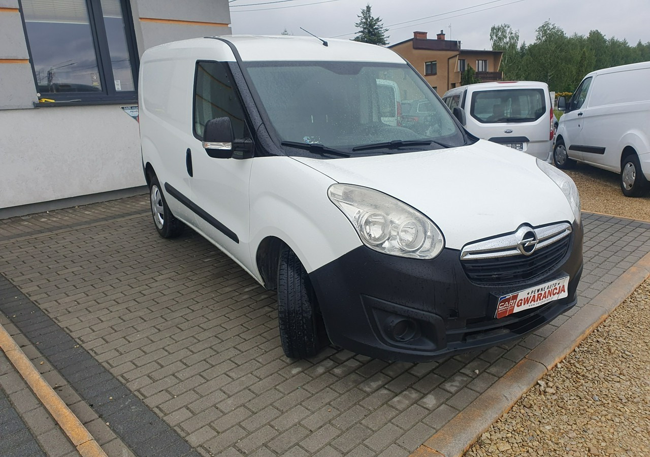 Opel Combo Opel Combo 1.4 Benzyna Polski Salon - Pakettiauto: kuva Opel Combo Opel Combo 1.4 Benzyna Polski Salon - Pakettiauto Opel Combo Opel Combo 1.4 Benzyna Polski Salon - Pakettiauto: kuva Opel Combo Opel Combo 1.4 Benzyna Polski Salon - Pakettiauto