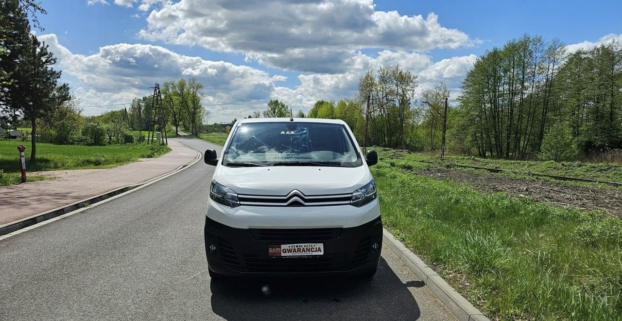 Opel Vivaro 2,0 Diesel | 160 tyś.km | Stan bdb! - Pakettiauto: kuva Opel Vivaro 2,0 Diesel | 160 tyś.km | Stan bdb! - Pakettiauto Opel Vivaro 2,0 Diesel | 160 tyś.km | Stan bdb! - Pakettiauto: kuva Opel Vivaro 2,0 Diesel | 160 tyś.km | Stan bdb! - Pakettiauto