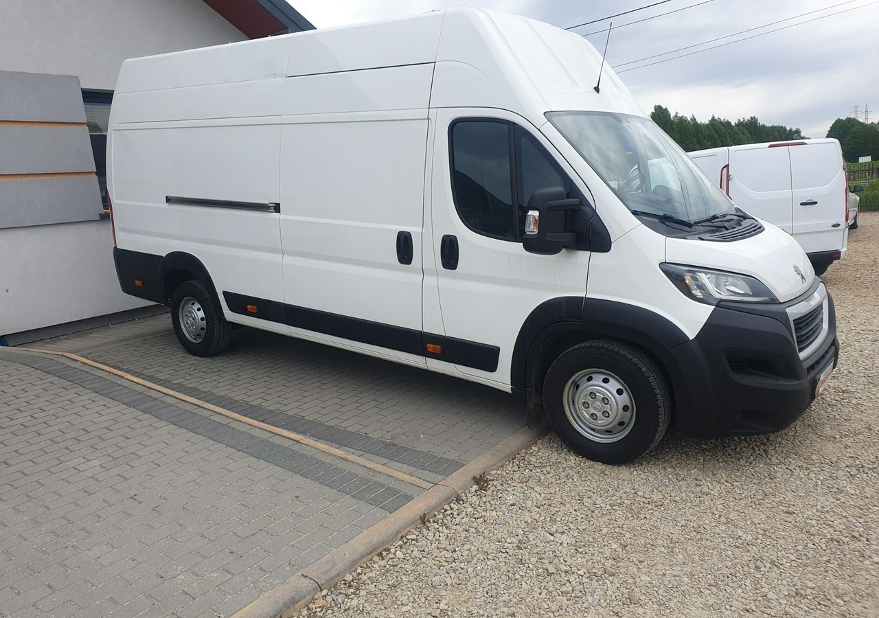 Peugeot Boxer krajowy l* klima* - Pakettiauto: kuva Peugeot Boxer krajowy l* klima* - Pakettiauto Peugeot Boxer krajowy l* klima* - Pakettiauto: kuva Peugeot Boxer krajowy l* klima* - Pakettiauto