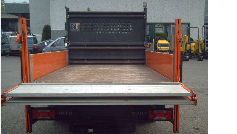 Iveco DAILYdaily 35-140 - Avolava pakettiauto: kuva Iveco DAILYdaily 35-140 - Avolava pakettiauto Iveco DAILYdaily 35-140 - Avolava pakettiauto: kuva Iveco DAILYdaily 35-140 - Avolava pakettiauto