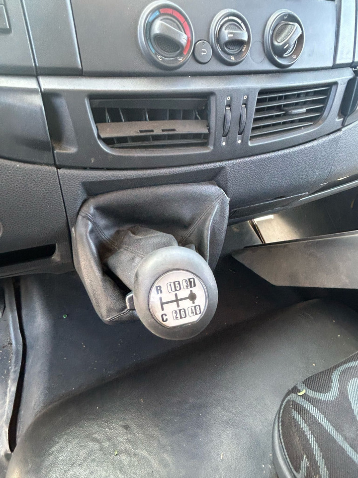 IVECO EUROCARGO 120E28P - Kuorma-auto alusta: kuva IVECO EUROCARGO 120E28P - Kuorma-auto alusta IVECO EUROCARGO 120E28P - Kuorma-auto alusta: kuva IVECO EUROCARGO 120E28P - Kuorma-auto alusta