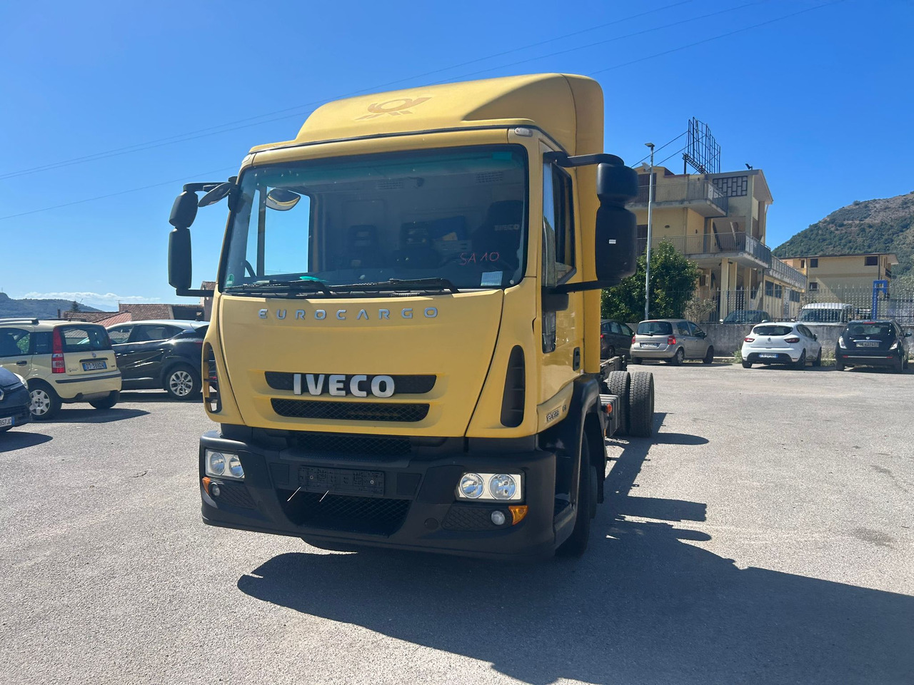 IVECO EUROCARGO 120E28P - Kuorma-auto alusta: kuva IVECO EUROCARGO 120E28P - Kuorma-auto alusta IVECO EUROCARGO 120E28P - Kuorma-auto alusta: kuva IVECO EUROCARGO 120E28P - Kuorma-auto alusta