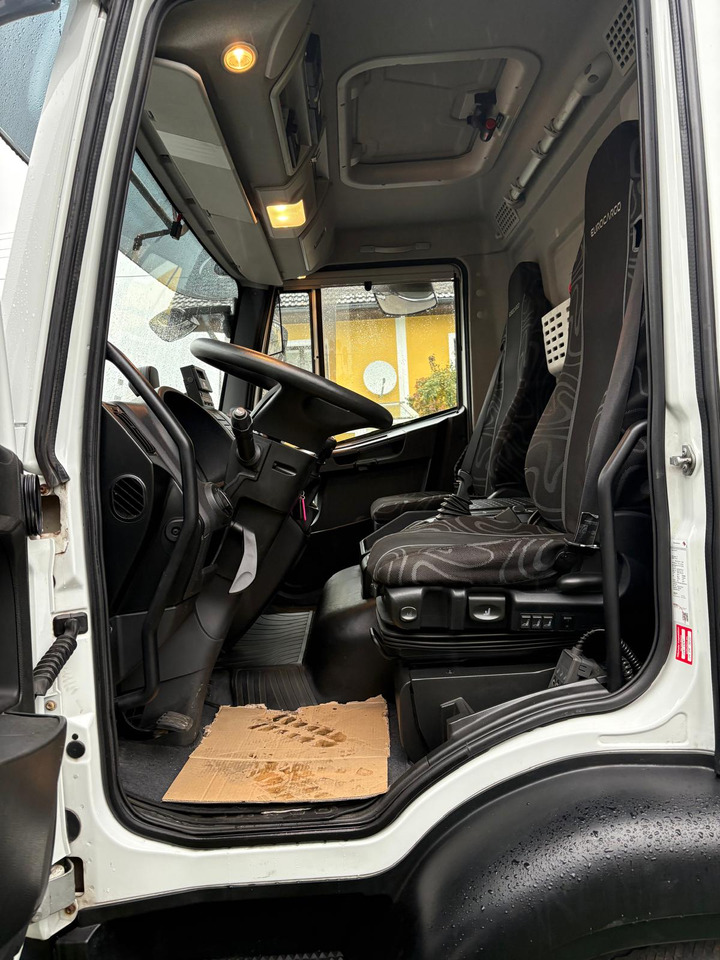 IVECO EUROCARGO 140-250 - Kuorma-auto alusta: kuva IVECO EUROCARGO 140-250 - Kuorma-auto alusta IVECO EUROCARGO 140-250 - Kuorma-auto alusta: kuva IVECO EUROCARGO 140-250 - Kuorma-auto alusta