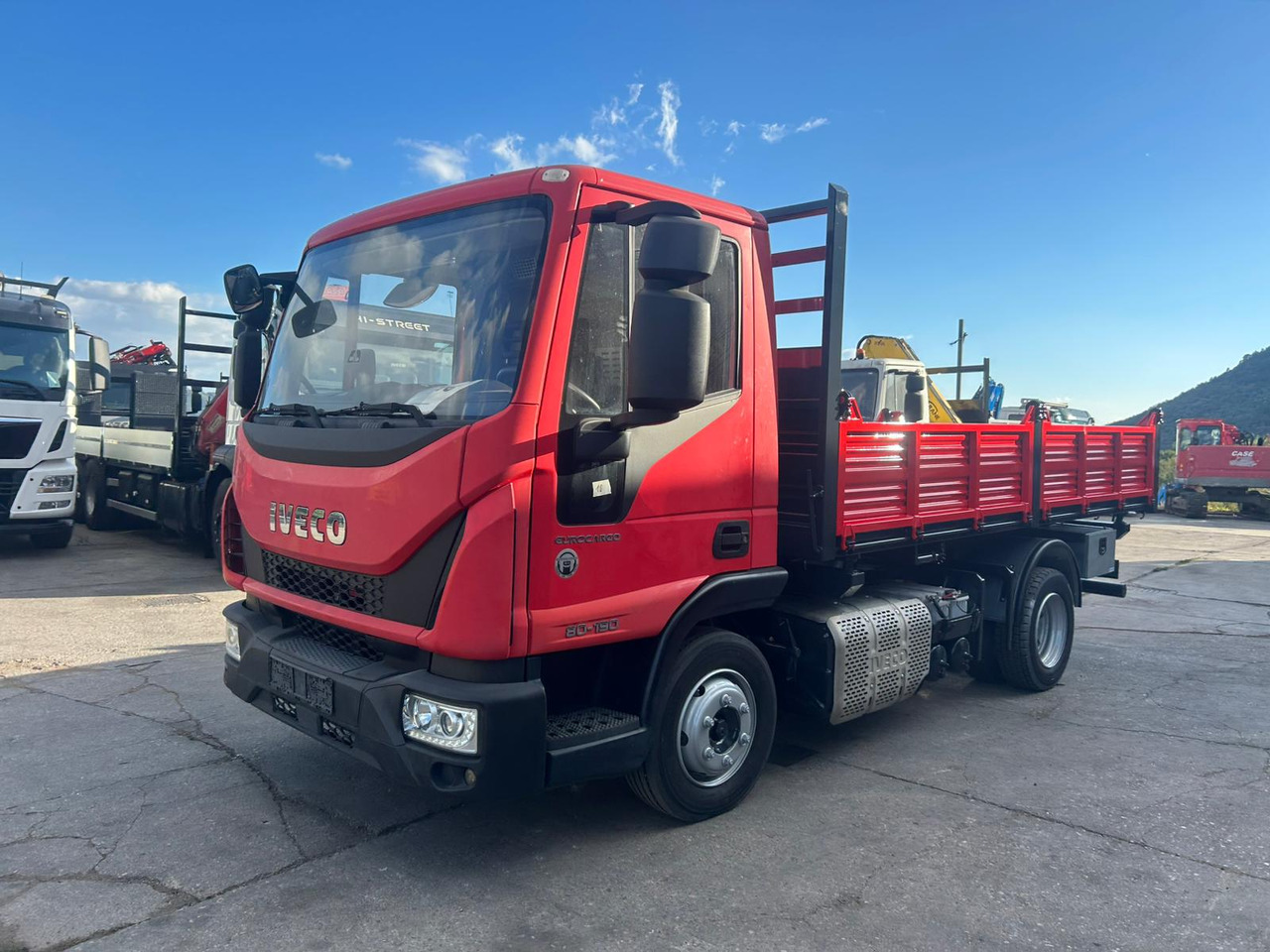 IVECO EUROCARGO 80-190 - Kippiauto kuorma-auto: kuva IVECO EUROCARGO 80-190 - Kippiauto kuorma-auto IVECO EUROCARGO 80-190 - Kippiauto kuorma-auto: kuva IVECO EUROCARGO 80-190 - Kippiauto kuorma-auto