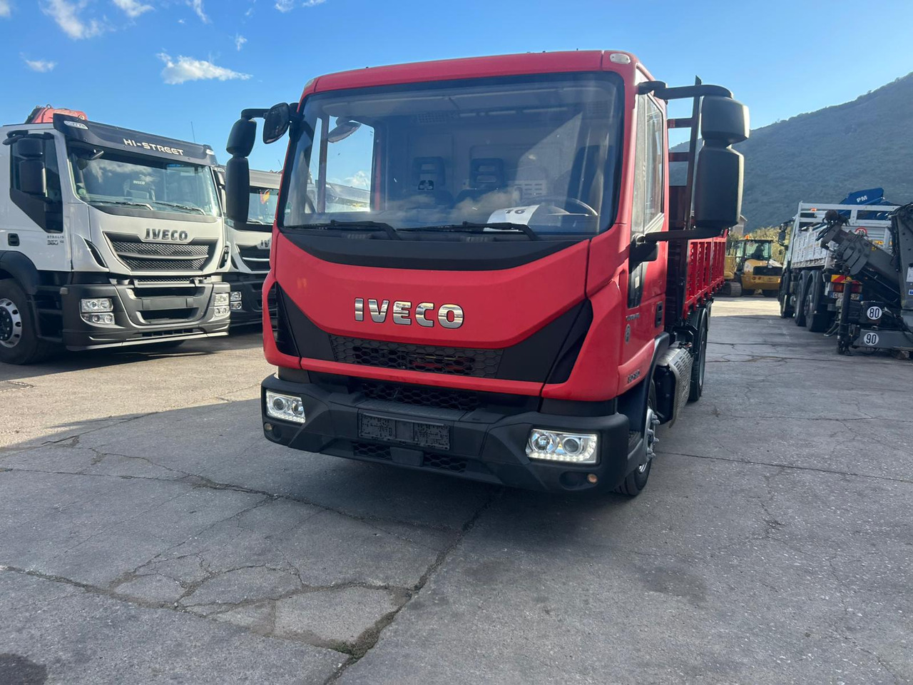 IVECO EUROCARGO 80-190 - Kippiauto kuorma-auto: kuva IVECO EUROCARGO 80-190 - Kippiauto kuorma-auto IVECO EUROCARGO 80-190 - Kippiauto kuorma-auto: kuva IVECO EUROCARGO 80-190 - Kippiauto kuorma-auto