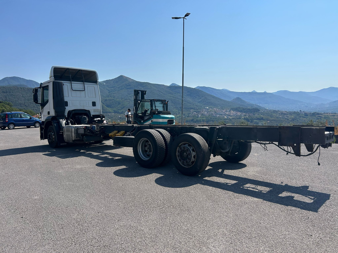 IVECO STRALIS AD 260S31 XP - Kuorma-auto alusta: kuva IVECO STRALIS AD 260S31 XP - Kuorma-auto alusta IVECO STRALIS AD 260S31 XP - Kuorma-auto alusta: kuva IVECO STRALIS AD 260S31 XP - Kuorma-auto alusta