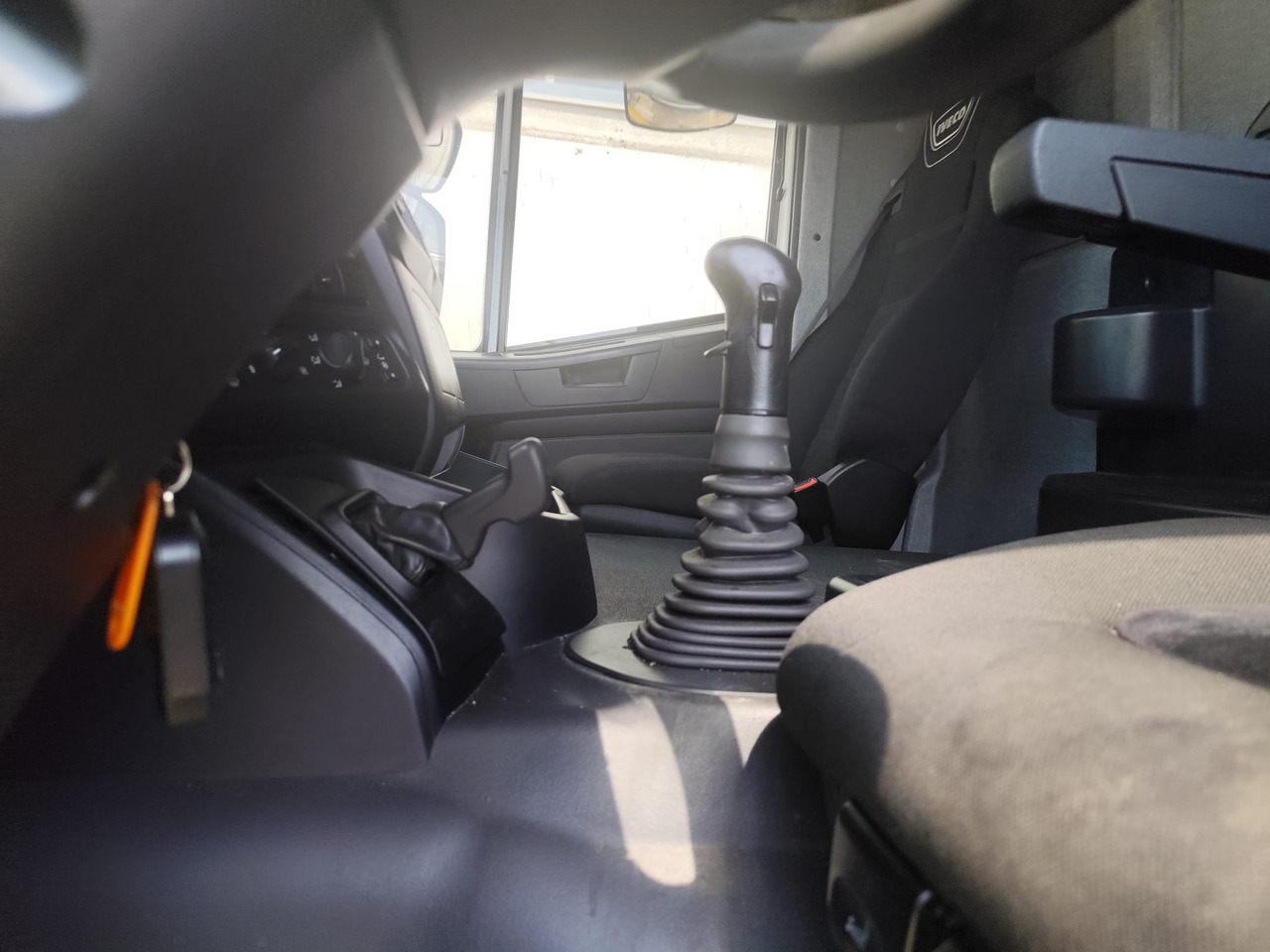 IVECO STRALIS AD 260S31 Y/P - Kuorma-auto alusta: kuva IVECO STRALIS AD 260S31 Y/P - Kuorma-auto alusta IVECO STRALIS AD 260S31 Y/P - Kuorma-auto alusta: kuva IVECO STRALIS AD 260S31 Y/P - Kuorma-auto alusta