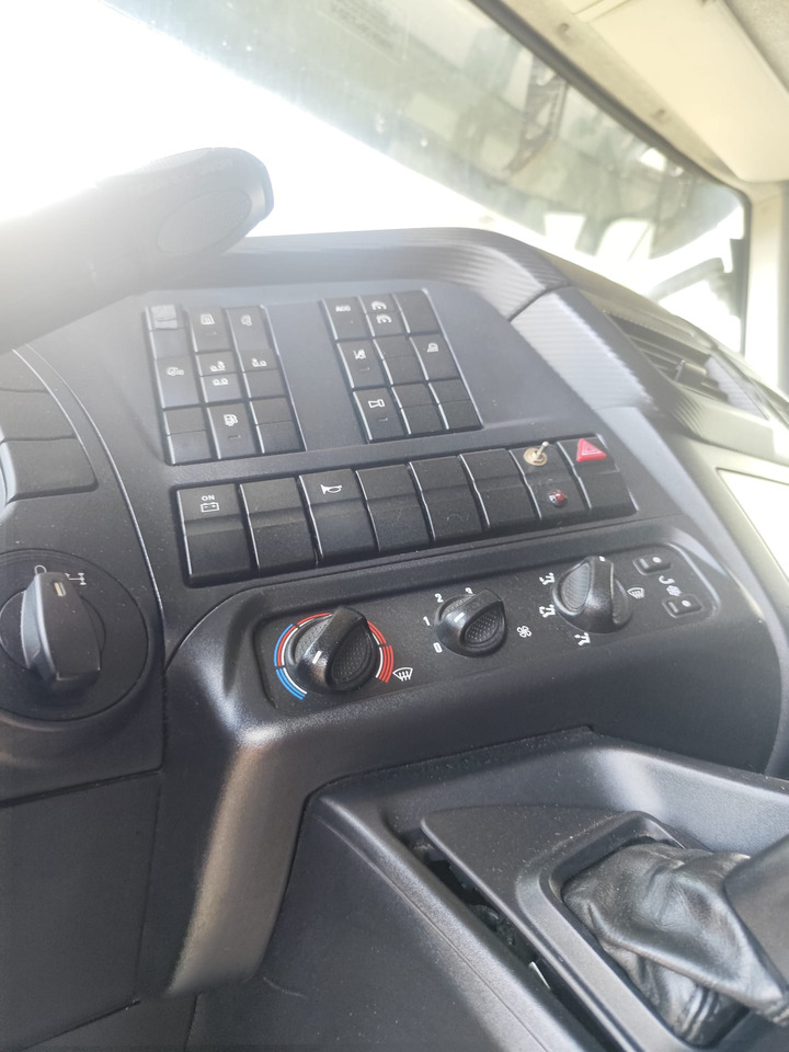 IVECO STRALIS AD 260S31 Y/P - Kuorma-auto alusta: kuva IVECO STRALIS AD 260S31 Y/P - Kuorma-auto alusta IVECO STRALIS AD 260S31 Y/P - Kuorma-auto alusta: kuva IVECO STRALIS AD 260S31 Y/P - Kuorma-auto alusta