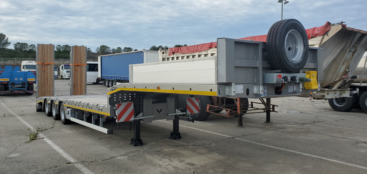 YALCIN 3 ESSIEUX STD - Apuvaunu puoliperävaunu: kuva YALCIN 3 ESSIEUX STD - Apuvaunu puoliperävaunu YALCIN 3 ESSIEUX STD - Apuvaunu puoliperävaunu: kuva YALCIN 3 ESSIEUX STD - Apuvaunu puoliperävaunu