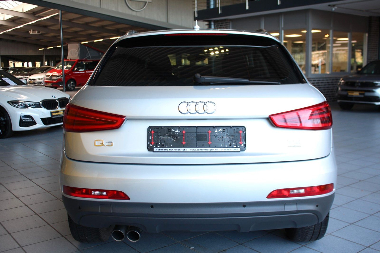 Audi Q3 2.0 TDI quattro Xenon Navi Sitzheizung AHK - Maasturi/ Katumaasturi: kuva Audi Q3 2.0 TDI quattro Xenon Navi Sitzheizung AHK - Maasturi/ Katumaasturi Audi Q3 2.0 TDI quattro Xenon Navi Sitzheizung AHK - Maasturi/ Katumaasturi: kuva Audi Q3 2.0 TDI quattro Xenon Navi Sitzheizung AHK - Maasturi/ Katumaasturi