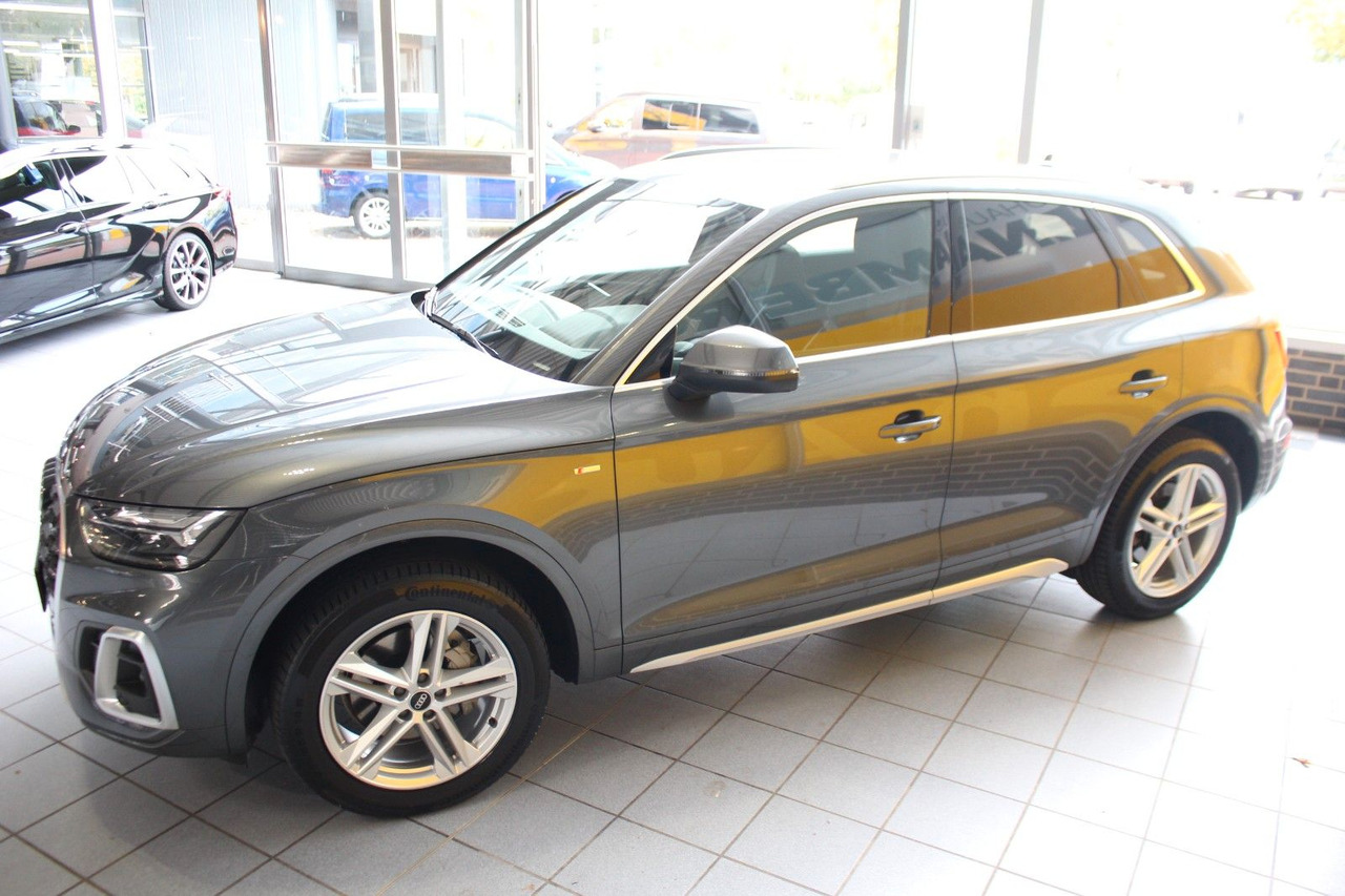 Audi Q5 40 TDI quattro S line Kamera MMI+ LED AHK - Maasturi/ Katumaasturi: kuva Audi Q5 40 TDI quattro S line Kamera MMI+ LED AHK - Maasturi/ Katumaasturi Audi Q5 40 TDI quattro S line Kamera MMI+ LED AHK - Maasturi/ Katumaasturi: kuva Audi Q5 40 TDI quattro S line Kamera MMI+ LED AHK - Maasturi/ Katumaasturi