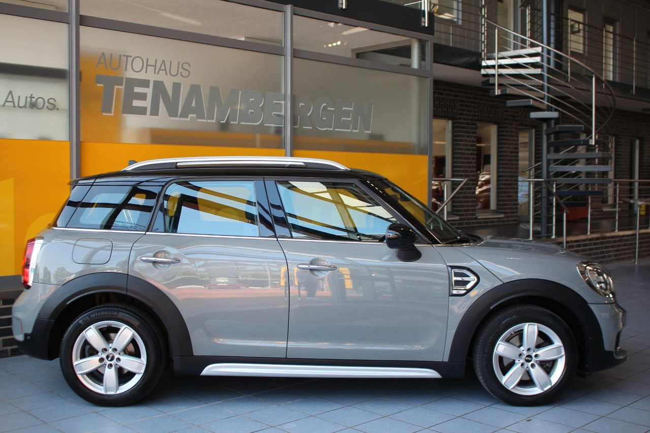 MINI Cooper D Countryman Pepper Navi Klimaaut. PDC - Henkilöauto: kuva MINI Cooper D Countryman Pepper Navi Klimaaut. PDC - Henkilöauto MINI Cooper D Countryman Pepper Navi Klimaaut. PDC - Henkilöauto: kuva MINI Cooper D Countryman Pepper Navi Klimaaut. PDC - Henkilöauto