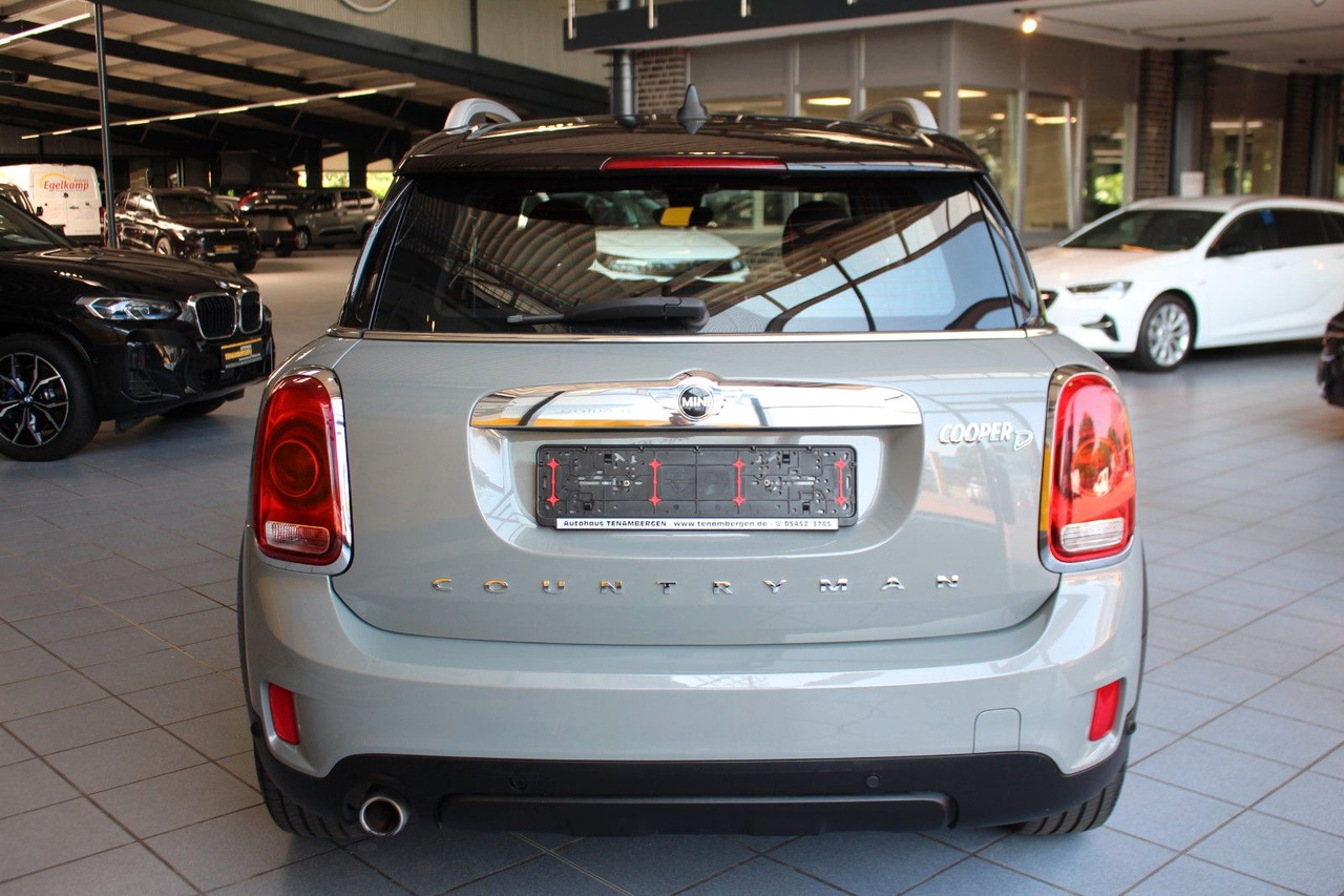 MINI Cooper D Countryman Pepper Navi Klimaaut. PDC - Henkilöauto: kuva MINI Cooper D Countryman Pepper Navi Klimaaut. PDC - Henkilöauto MINI Cooper D Countryman Pepper Navi Klimaaut. PDC - Henkilöauto: kuva MINI Cooper D Countryman Pepper Navi Klimaaut. PDC - Henkilöauto