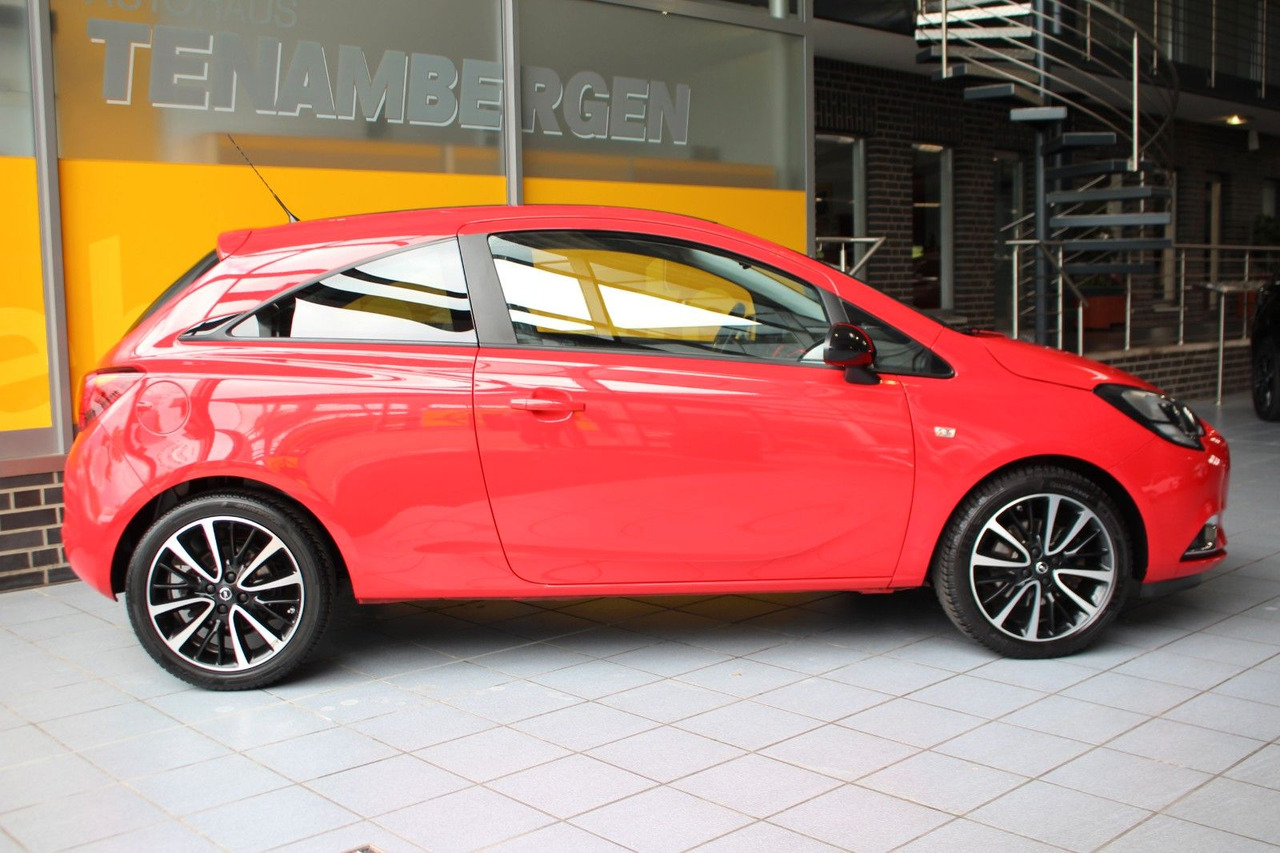 Opel Corsa Color Edition Sitz/Lenkr.heizung Bluetooth - Henkilöauto: kuva Opel Corsa Color Edition Sitz/Lenkr.heizung Bluetooth - Henkilöauto Opel Corsa Color Edition Sitz/Lenkr.heizung Bluetooth - Henkilöauto: kuva Opel Corsa Color Edition Sitz/Lenkr.heizung Bluetooth - Henkilöauto