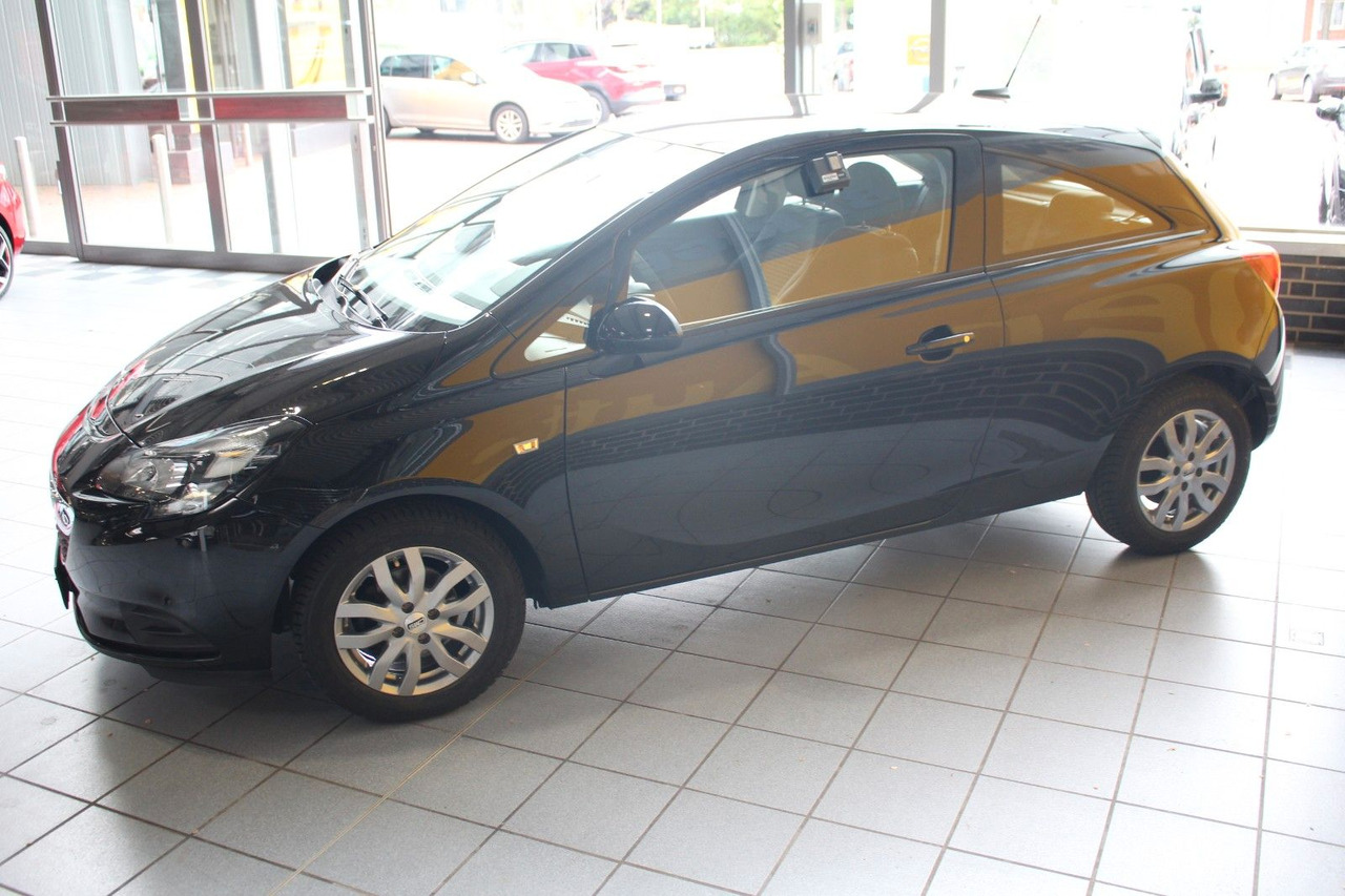 Opel Corsa E Selection Klima Bluetooth DAB - Viistoperä: kuva Opel Corsa E Selection Klima Bluetooth DAB - Viistoperä Opel Corsa E Selection Klima Bluetooth DAB - Viistoperä: kuva Opel Corsa E Selection Klima Bluetooth DAB - Viistoperä