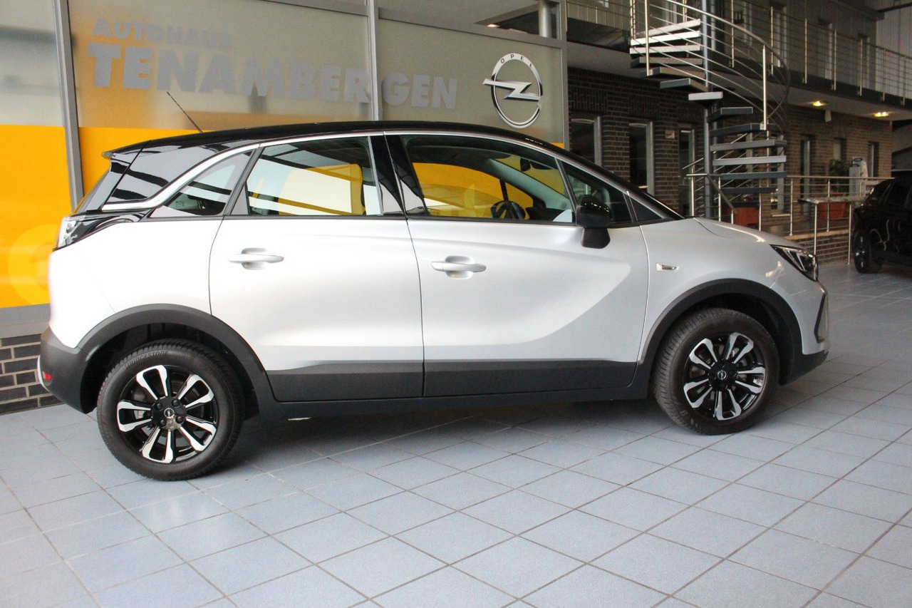 Opel Crossland (X) Elegance Aut. 180° Kamera Navi LED - Sedan: kuva Opel Crossland (X) Elegance Aut. 180° Kamera Navi LED - Sedan Opel Crossland (X) Elegance Aut. 180° Kamera Navi LED - Sedan: kuva Opel Crossland (X) Elegance Aut. 180° Kamera Navi LED - Sedan