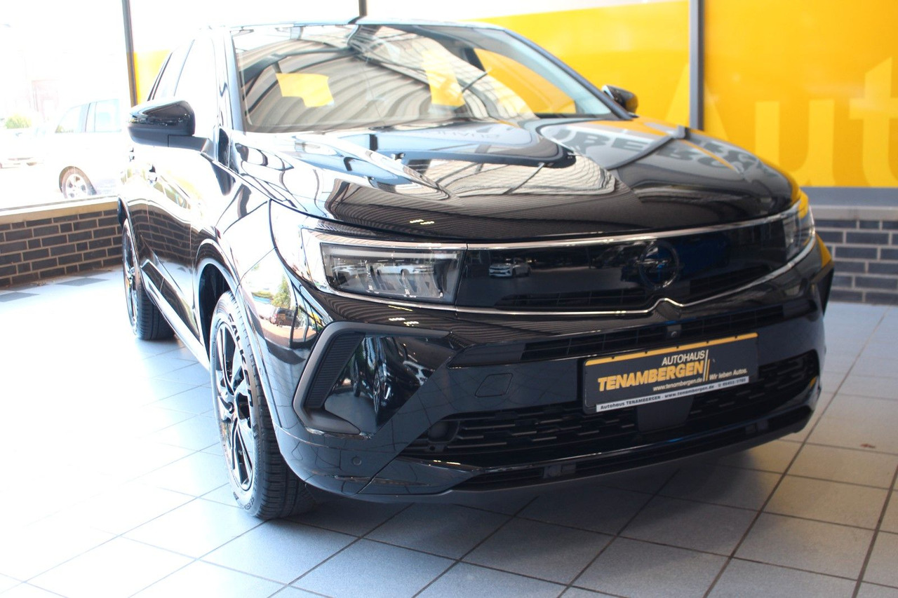 Opel Grandland 1.2 Turbo GS Line LED Kamera Sitzheiz. - Maasturi/ Katumaasturi: kuva Opel Grandland 1.2 Turbo GS Line LED Kamera Sitzheiz. - Maasturi/ Katumaasturi Opel Grandland 1.2 Turbo GS Line LED Kamera Sitzheiz. - Maasturi/ Katumaasturi: kuva Opel Grandland 1.2 Turbo GS Line LED Kamera Sitzheiz. - Maasturi/ Katumaasturi