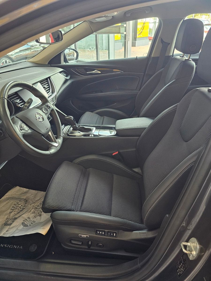 Opel Insignia B GS Elegance Memory Matrix SHZ Massage - Sedan: kuva Opel Insignia B GS Elegance Memory Matrix SHZ Massage - Sedan Opel Insignia B GS Elegance Memory Matrix SHZ Massage - Sedan: kuva Opel Insignia B GS Elegance Memory Matrix SHZ Massage - Sedan