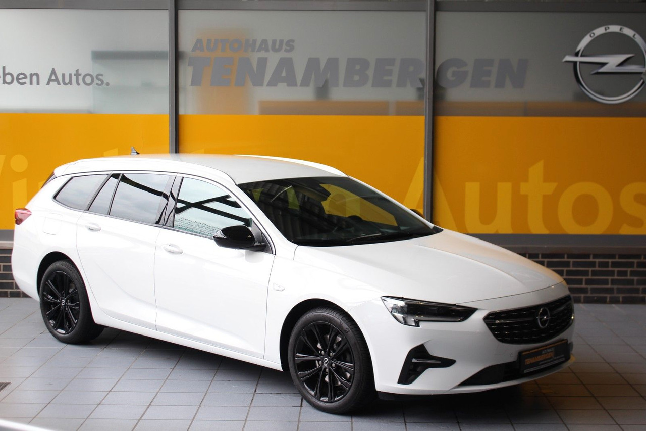 Opel Insignia B ST 4x4 Leder Massage Bose Matrix AHK - Henkilöauto: kuva Opel Insignia B ST 4x4 Leder Massage Bose Matrix AHK - Henkilöauto Opel Insignia B ST 4x4 Leder Massage Bose Matrix AHK - Henkilöauto: kuva Opel Insignia B ST 4x4 Leder Massage Bose Matrix AHK - Henkilöauto