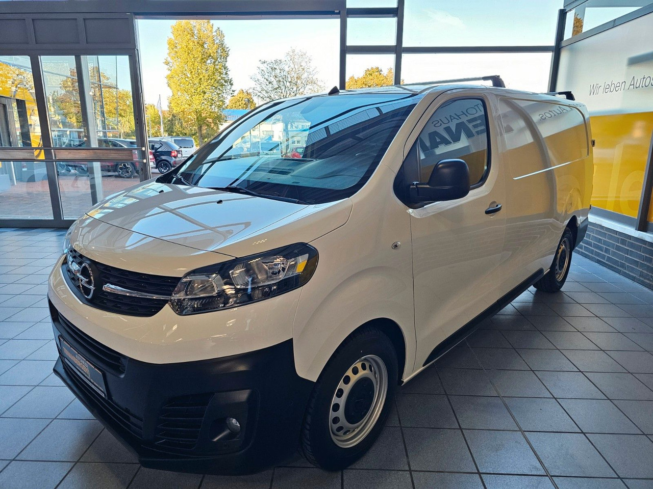 Opel Vivaro Kasten Edition L Sortimo 180°Kamera DAB - Pieni pakettiauto: kuva  Opel Vivaro Kasten Edition L Sortimo 180°Kamera DAB - Pieni pakettiauto Opel Vivaro Kasten Edition L Sortimo 180°Kamera DAB - Pieni pakettiauto: kuva  Opel Vivaro Kasten Edition L Sortimo 180°Kamera DAB - Pieni pakettiauto