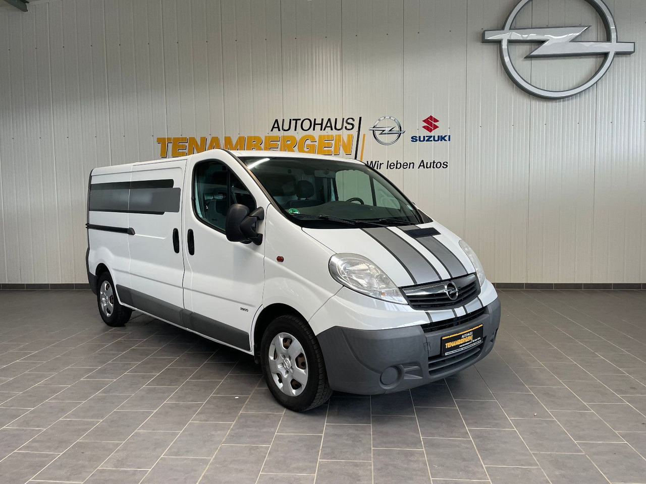 Opel Vivaro Kasten L2H1 2,9t Tüv Scheckheft Klima AHK - Pieni pakettiauto: kuva Opel Vivaro Kasten L2H1 2,9t Tüv Scheckheft Klima AHK - Pieni pakettiauto Opel Vivaro Kasten L2H1 2,9t Tüv Scheckheft Klima AHK - Pieni pakettiauto: kuva Opel Vivaro Kasten L2H1 2,9t Tüv Scheckheft Klima AHK - Pieni pakettiauto
