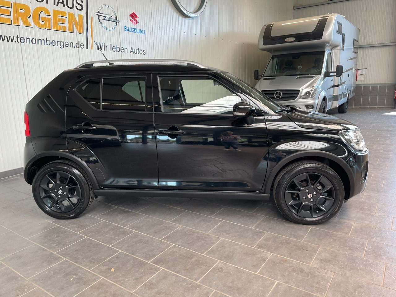 Suzuki Ignis Comfort+ Hybrid ,SHZ, Klimaauto., Tempomat - Henkilöauto: kuva Suzuki Ignis Comfort+ Hybrid ,SHZ, Klimaauto., Tempomat - Henkilöauto Suzuki Ignis Comfort+ Hybrid ,SHZ, Klimaauto., Tempomat - Henkilöauto: kuva Suzuki Ignis Comfort+ Hybrid ,SHZ, Klimaauto., Tempomat - Henkilöauto