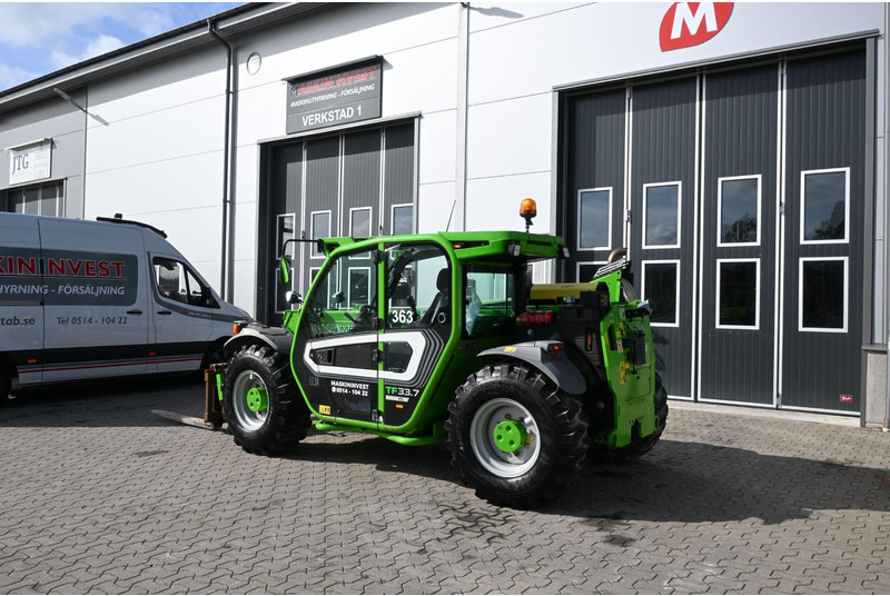Merlo TF 33.7-115L Personkorg - Kurottaja: kuva Merlo TF 33.7-115L Personkorg - Kurottaja Merlo TF 33.7-115L Personkorg - Kurottaja: kuva Merlo TF 33.7-115L Personkorg - Kurottaja