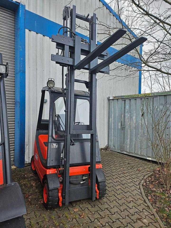 Linde H16 D - Dieseltrukki: kuva Linde H16 D - Dieseltrukki Linde H16 D - Dieseltrukki: kuva Linde H16 D - Dieseltrukki