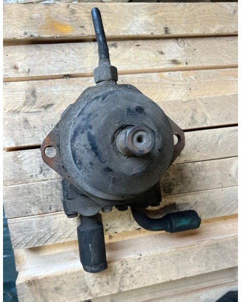 Volvo B12 - Hydraulimoottori: kuva Volvo B12 - Hydraulimoottori Volvo B12 - Hydraulimoottori: kuva Volvo B12 - Hydraulimoottori