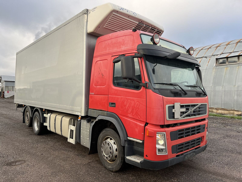 Volvo FM 480 - Refrigeraattori kuorma-auto: kuva Volvo FM 480 - Refrigeraattori kuorma-auto Volvo FM 480 - Refrigeraattori kuorma-auto: kuva Volvo FM 480 - Refrigeraattori kuorma-auto