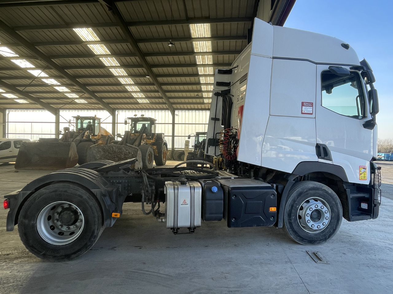 RENAULT T460 - Vetopöytäauto: kuva RENAULT T460 - Vetopöytäauto RENAULT T460 - Vetopöytäauto: kuva RENAULT T460 - Vetopöytäauto