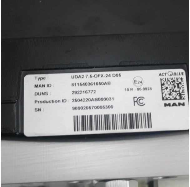 MAN TGX/TGS Ad Blue Pomp 81.15403-6165 Nieuw! - Polttoainejärjestelmä - Kuorma-auto: kuva MAN TGX/TGS Ad Blue Pomp 81.15403-6165 Nieuw! - Polttoainejärjestelmä - Kuorma-auto MAN TGX/TGS Ad Blue Pomp 81.15403-6165 Nieuw! - Polttoainejärjestelmä - Kuorma-auto: kuva MAN TGX/TGS Ad Blue Pomp 81.15403-6165 Nieuw! - Polttoainejärjestelmä - Kuorma-auto