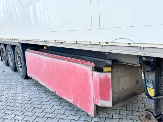 Schmitz Kasten/Koffer SKO24/L13.62FP 25-3B - Umpikori puoliperävaunu: kuva Schmitz Kasten/Koffer SKO24/L13.62FP 25-3B - Umpikori puoliperävaunu Schmitz Kasten/Koffer SKO24/L13.62FP 25-3B - Umpikori puoliperävaunu: kuva Schmitz Kasten/Koffer SKO24/L13.62FP 25-3B - Umpikori puoliperävaunu