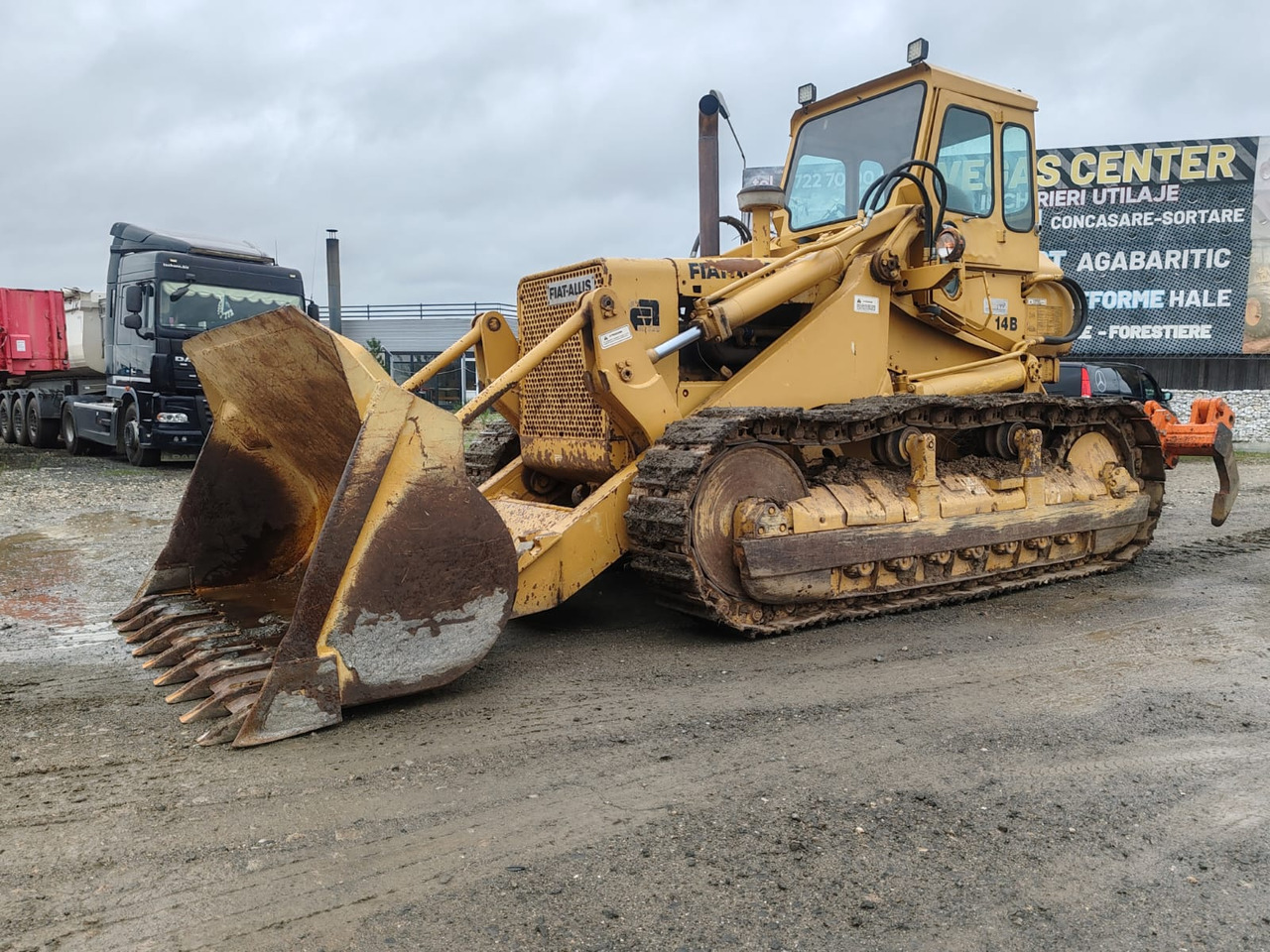 Fiat Allis FL14B - Telakuormaaja: kuva Fiat Allis FL14B - Telakuormaaja Fiat Allis FL14B - Telakuormaaja: kuva Fiat Allis FL14B - Telakuormaaja