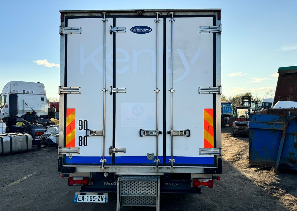 Iveco 70-170 - Refrigeraattori kuorma-auto: kuva Iveco 70-170 - Refrigeraattori kuorma-auto Iveco 70-170 - Refrigeraattori kuorma-auto: kuva Iveco 70-170 - Refrigeraattori kuorma-auto