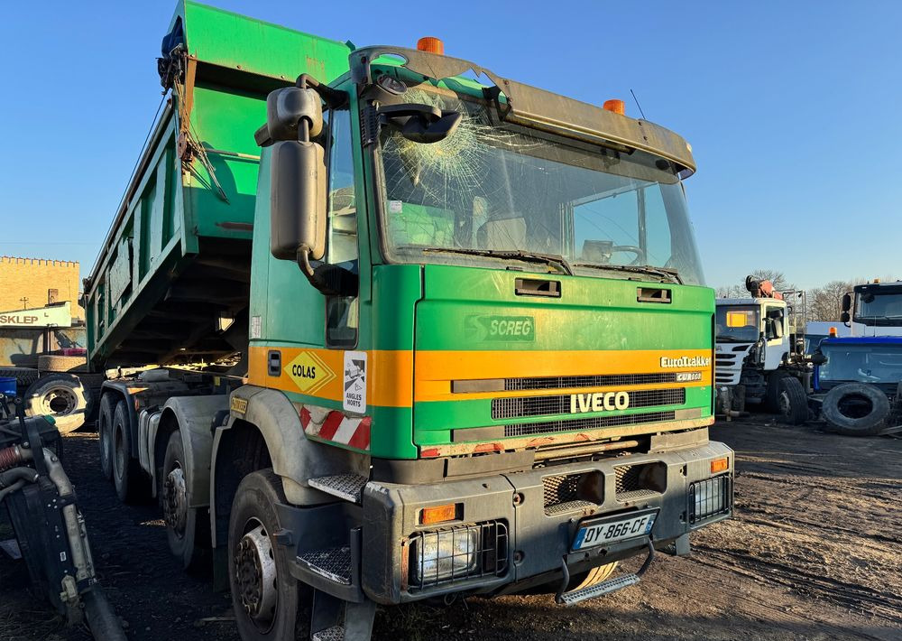 Iveco EuroTrakker - Kippiauto kuorma-auto: kuva Iveco EuroTrakker - Kippiauto kuorma-auto Iveco EuroTrakker - Kippiauto kuorma-auto: kuva Iveco EuroTrakker - Kippiauto kuorma-auto