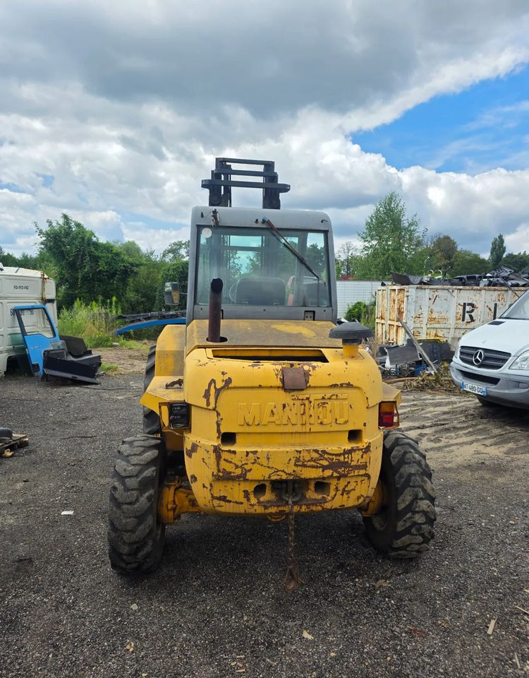 Manitou M26.4 Terenowy 4x4 5,5m - Maastotrukki: kuva Manitou M26.4 Terenowy 4x4 5,5m - Maastotrukki Manitou M26.4 Terenowy 4x4 5,5m - Maastotrukki: kuva Manitou M26.4 Terenowy 4x4 5,5m - Maastotrukki