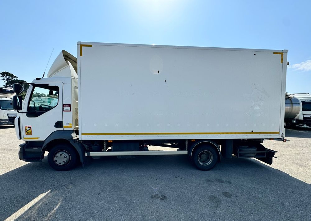 Renault D12 - Lava-kuorma-auto: kuva Renault D12 - Lava-kuorma-auto Renault D12 - Lava-kuorma-auto: kuva Renault D12 - Lava-kuorma-auto