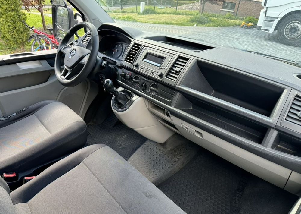 Kuorma-auto alusta Volkswagen Transporter: kuva Kuorma-auto alusta Volkswagen Transporter