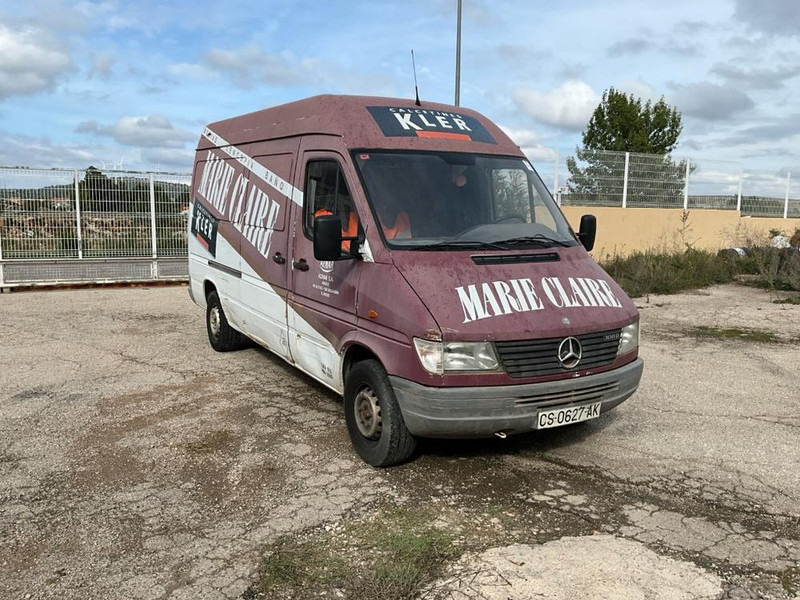 Mercedes-Benz Sprinter - Pakettiauto: kuva Mercedes-Benz Sprinter - Pakettiauto Mercedes-Benz Sprinter - Pakettiauto: kuva Mercedes-Benz Sprinter - Pakettiauto