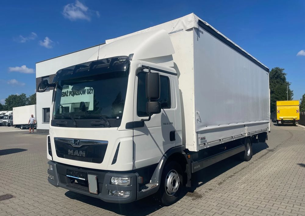 MAN TGL 12.220, Burtofirana! - Pressukapelli kuorma-auto: kuva MAN TGL 12.220, Burtofirana! - Pressukapelli kuorma-auto MAN TGL 12.220, Burtofirana! - Pressukapelli kuorma-auto: kuva MAN TGL 12.220, Burtofirana! - Pressukapelli kuorma-auto