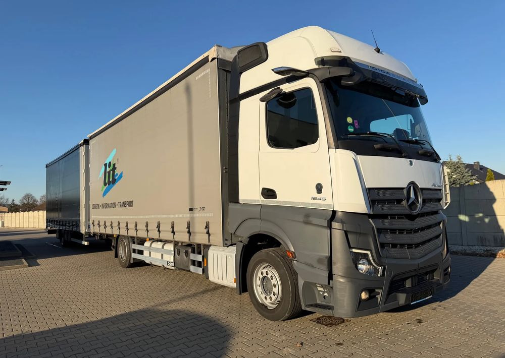 Mercedes-Benz ACTROS 1845 Zestaw przestrzenny przejazdowy120m3 - Pressukapelli kuorma-auto: kuva Mercedes-Benz ACTROS 1845 Zestaw przestrzenny przejazdowy120m3 - Pressukapelli kuorma-auto Mercedes-Benz ACTROS 1845 Zestaw przestrzenny przejazdowy120m3 - Pressukapelli kuorma-auto: kuva Mercedes-Benz ACTROS 1845 Zestaw przestrzenny przejazdowy120m3 - Pressukapelli kuorma-auto
