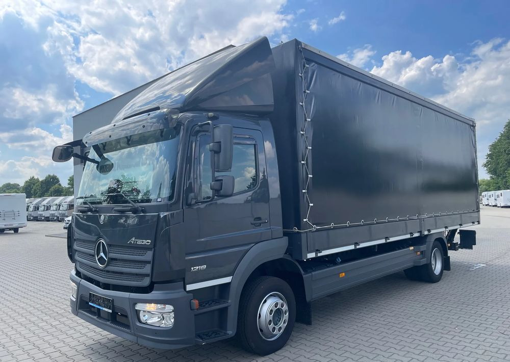 Mercedes-Benz ATEGO 1218 - Pressukapelli kuorma-auto: kuva Mercedes-Benz ATEGO 1218 - Pressukapelli kuorma-auto Mercedes-Benz ATEGO 1218 - Pressukapelli kuorma-auto: kuva Mercedes-Benz ATEGO 1218 - Pressukapelli kuorma-auto